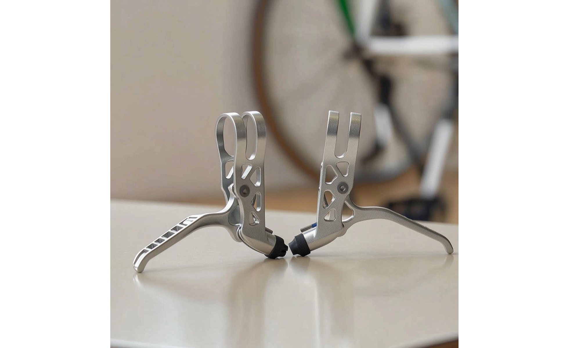 Folding Bike Brake Lever CNC-Machined for City Cycling, Cyclists, Commuters