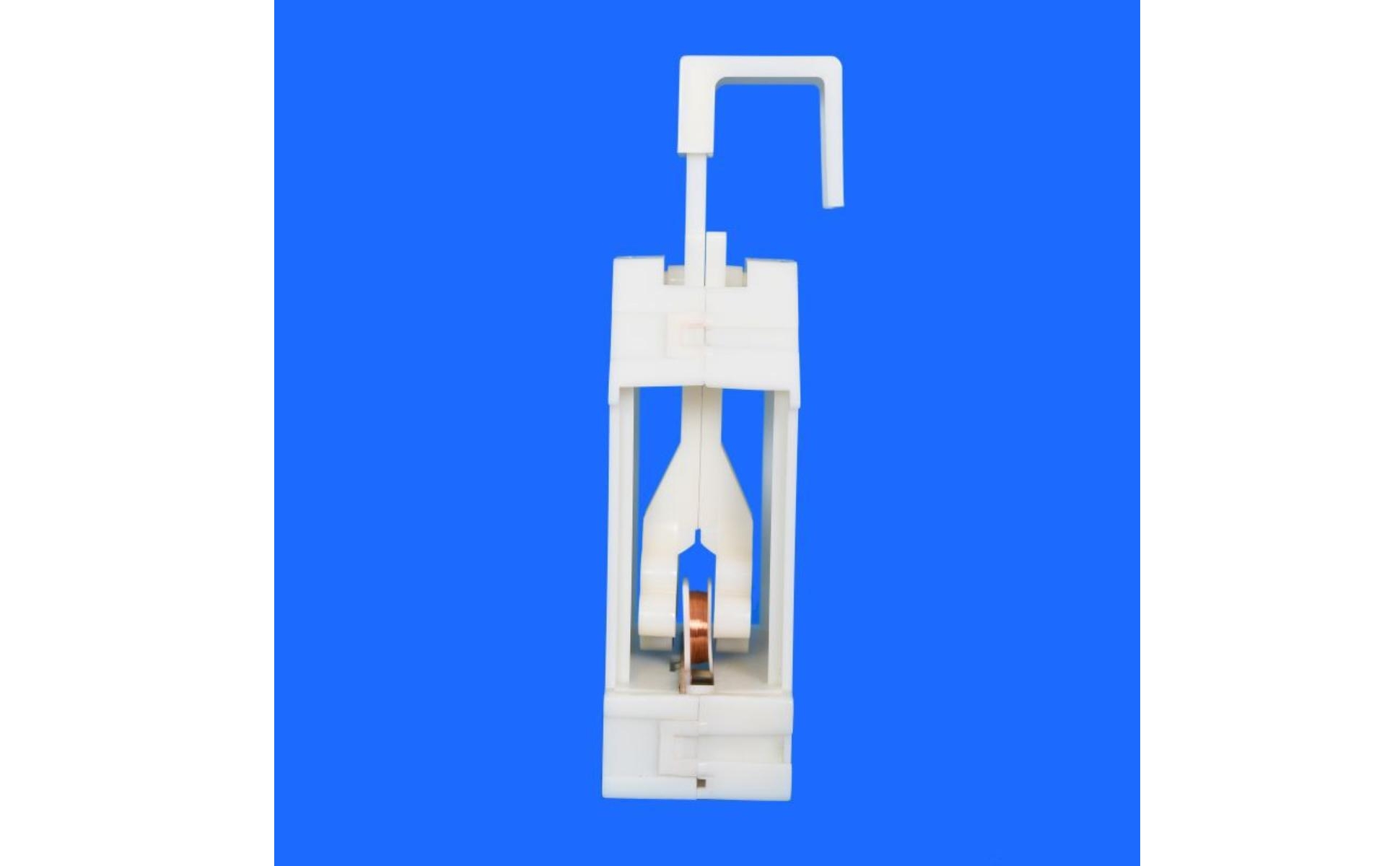 House-Shaped Display Toy Compact Point-of-Purchase Display with Hook Lightweight