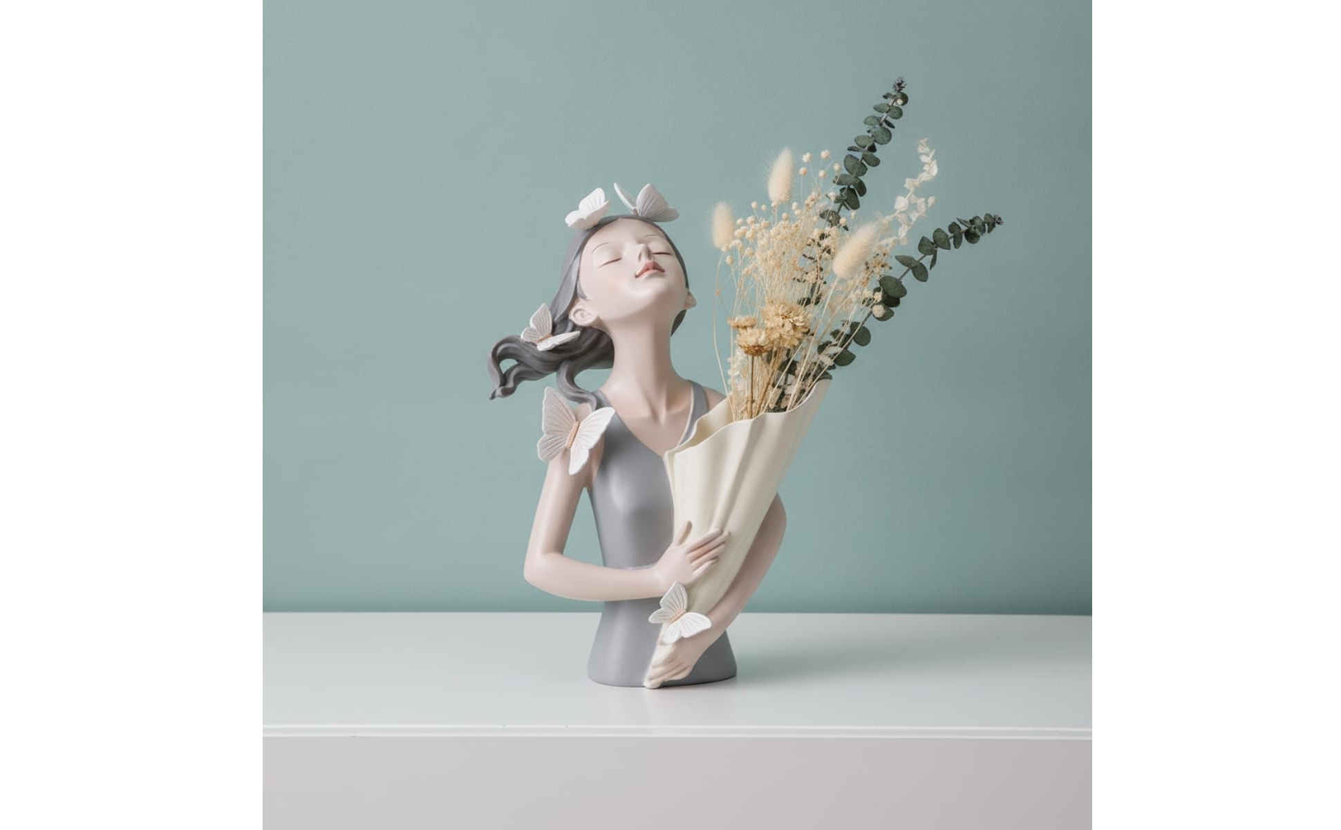 Butterfly Girl Figurine Elegant Girl Statue with Bouquet Tabletop for Homeowners