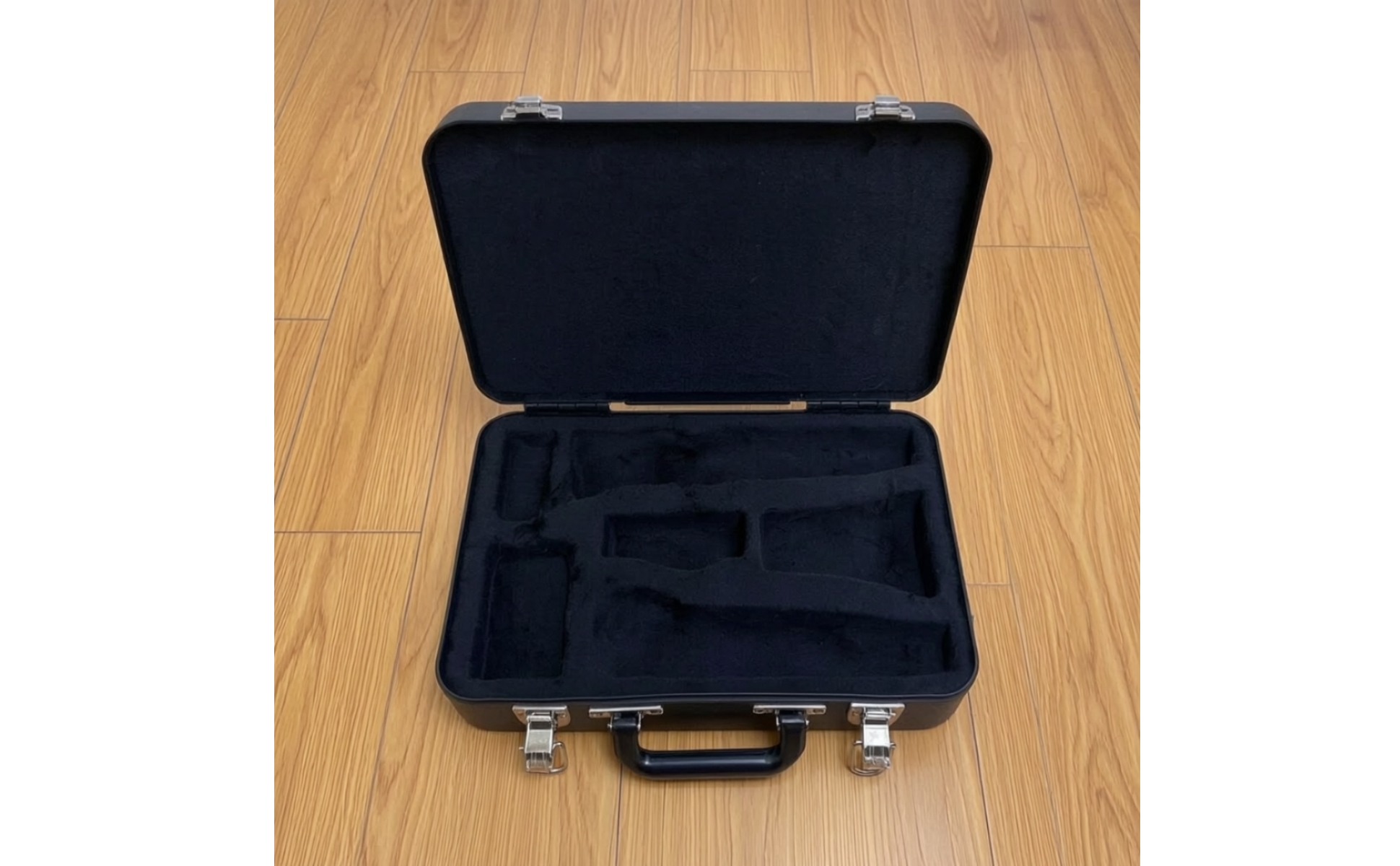 Clarinet Case with Handle Hard Shell Clarinet Case Long-Lasting for Travel
