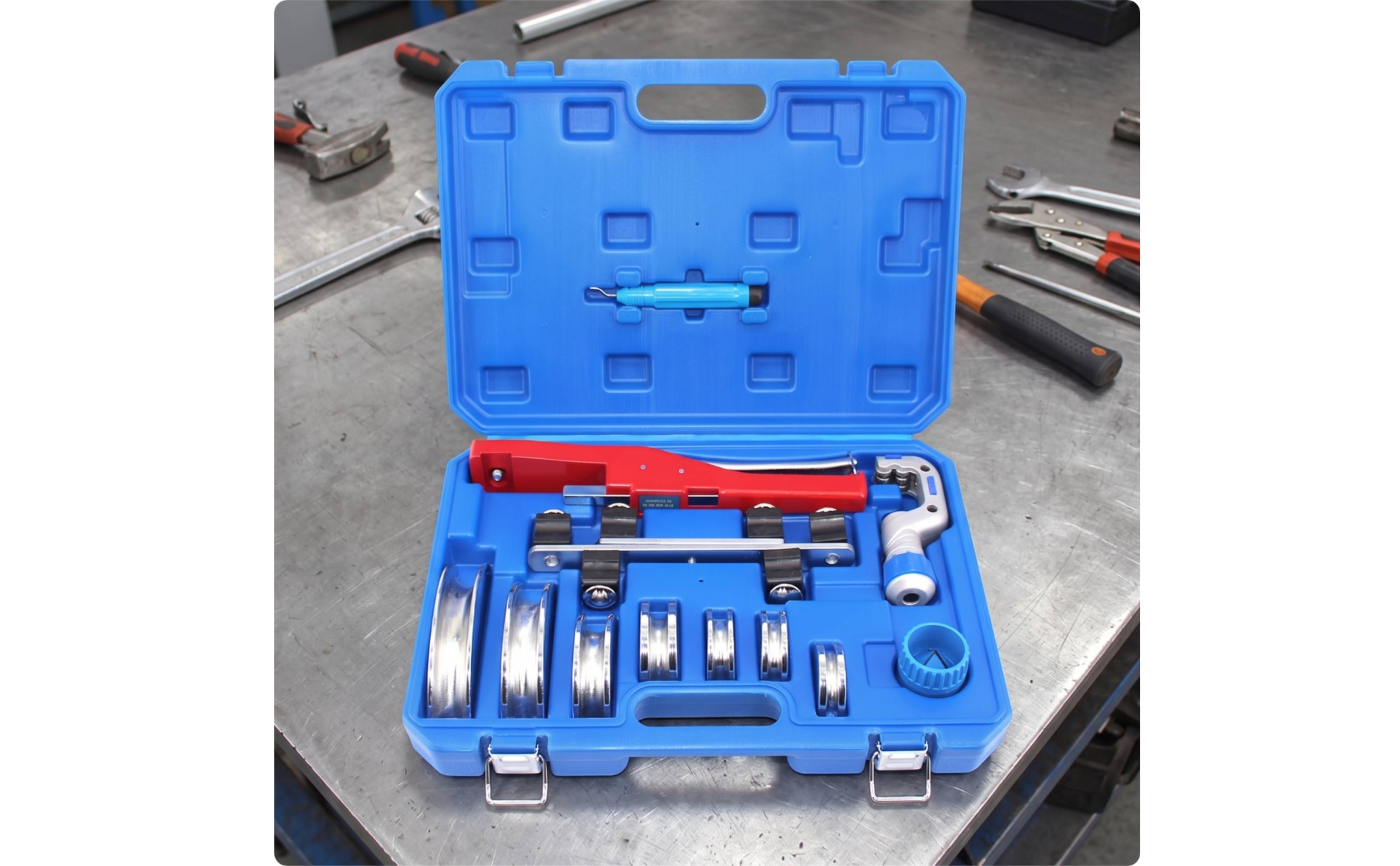 Pipe Bender Kit with Case 90-Degree Ratchet Pipe Bender Portable for Installers