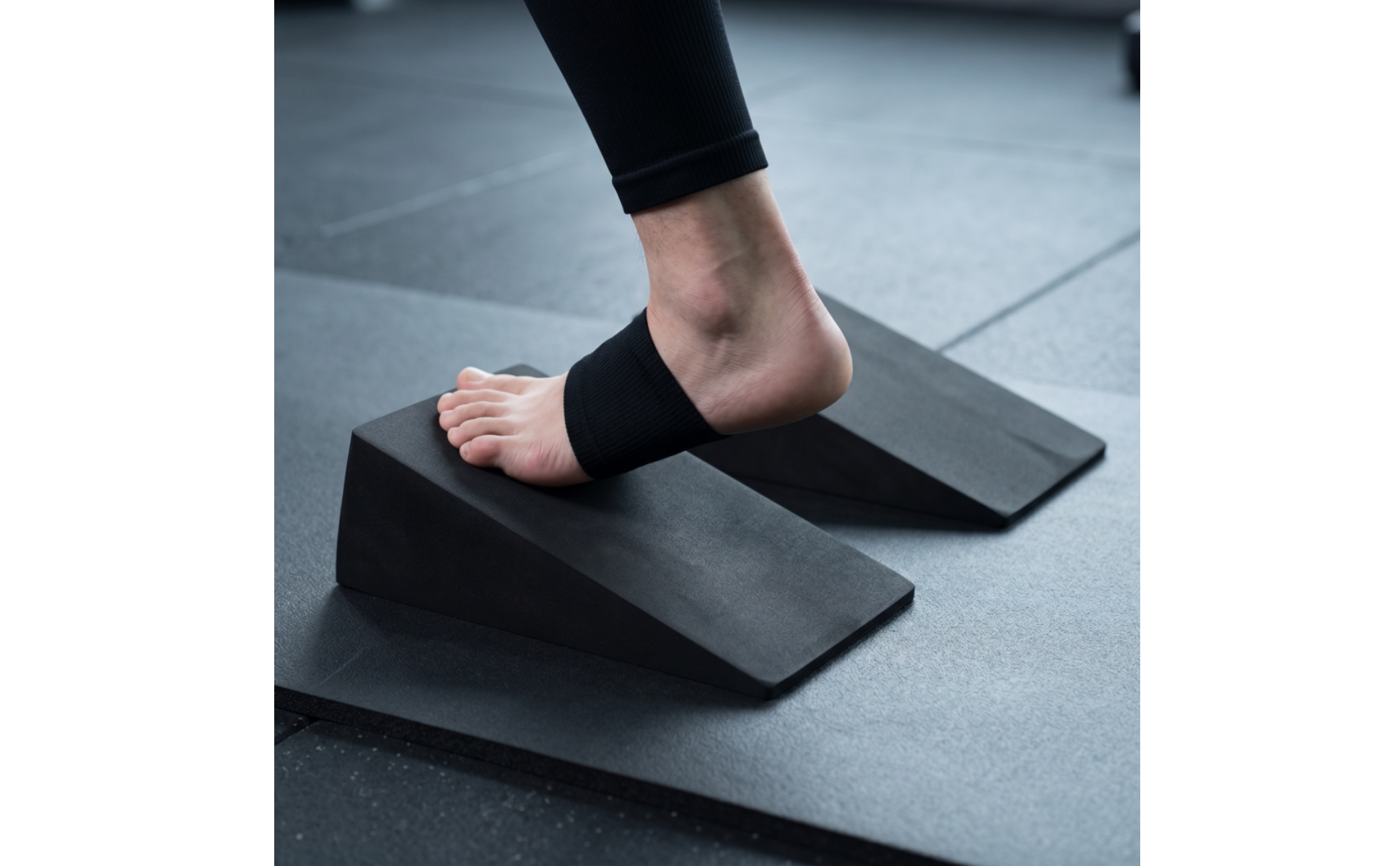 Foam Slant Board Non-Slip Squat Wedge Block Lightweight