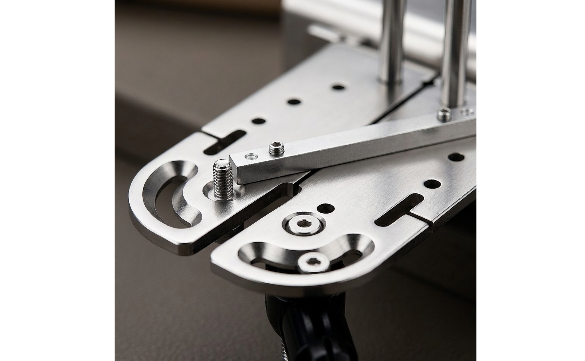 Jeweler's Workbench Clamp V-Slot Metalworking Clamp with Mounting Block