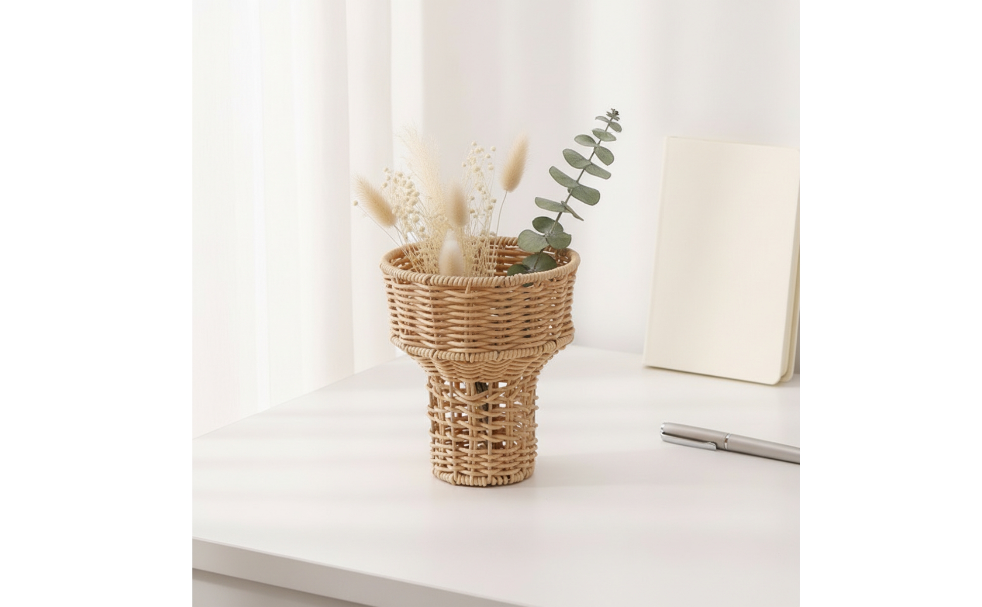 Pedestal Basket Woven Basket with Stem Artisanal for Wedding Decor, Florists