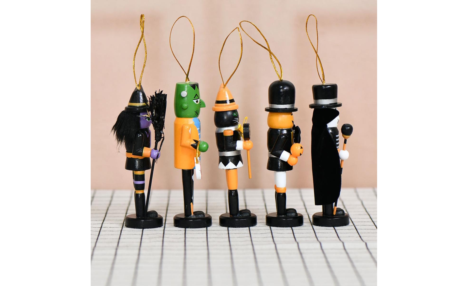 5 Pieces Halloween Nutcrackers Miniature Nutcracker Figure with Round Base