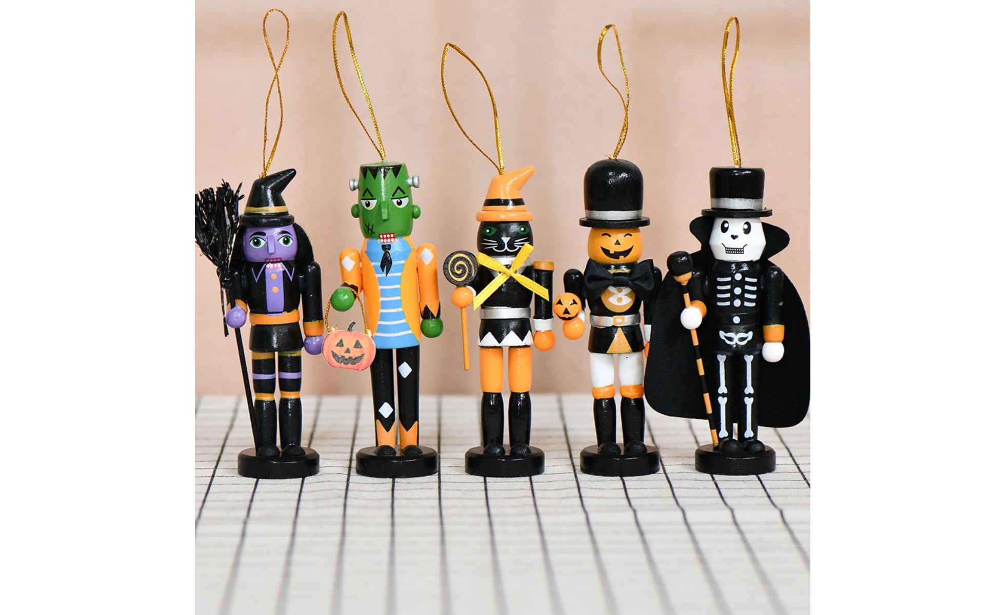 5 Pieces Halloween Nutcrackers Miniature Nutcracker Figure with Round Base