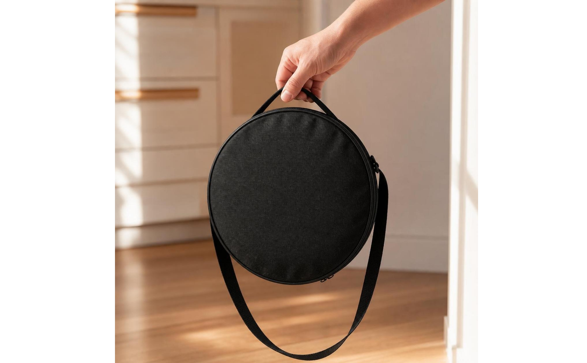 Round Storage Bag Portable Round Bag with Shoulder Strap Compact for Travelers