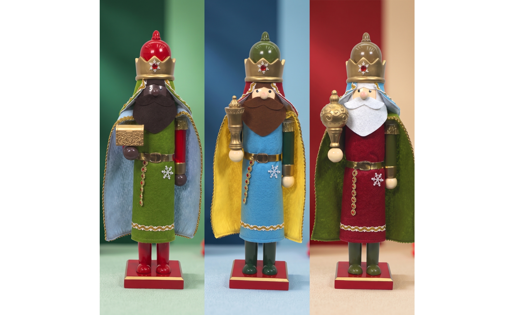 Wise Man Nutcracker Handmade Nutcracker Figurine Traditional for Collectors