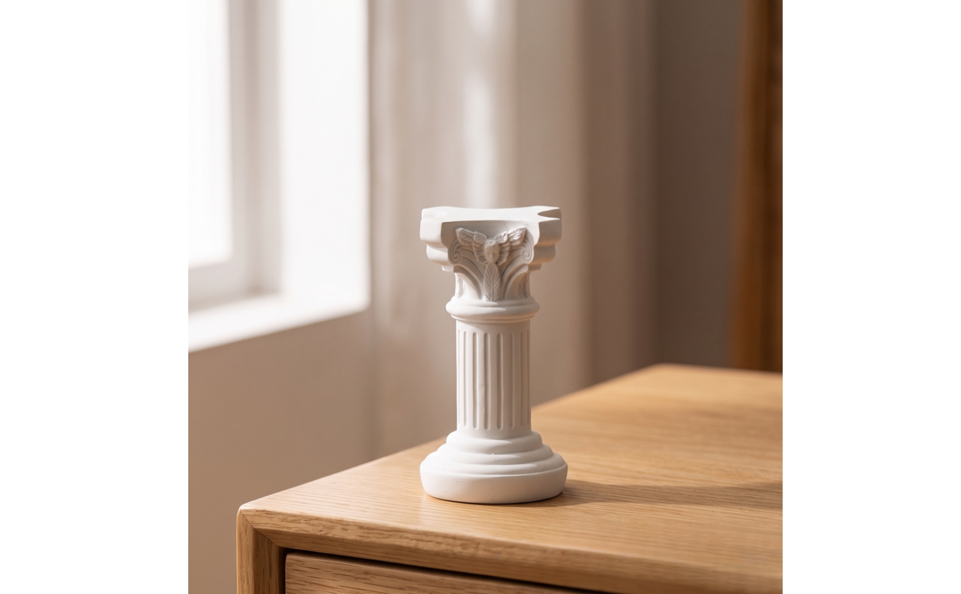 Roman Column Pedestal Classical Decorative Pedestal with Cherub Ornate