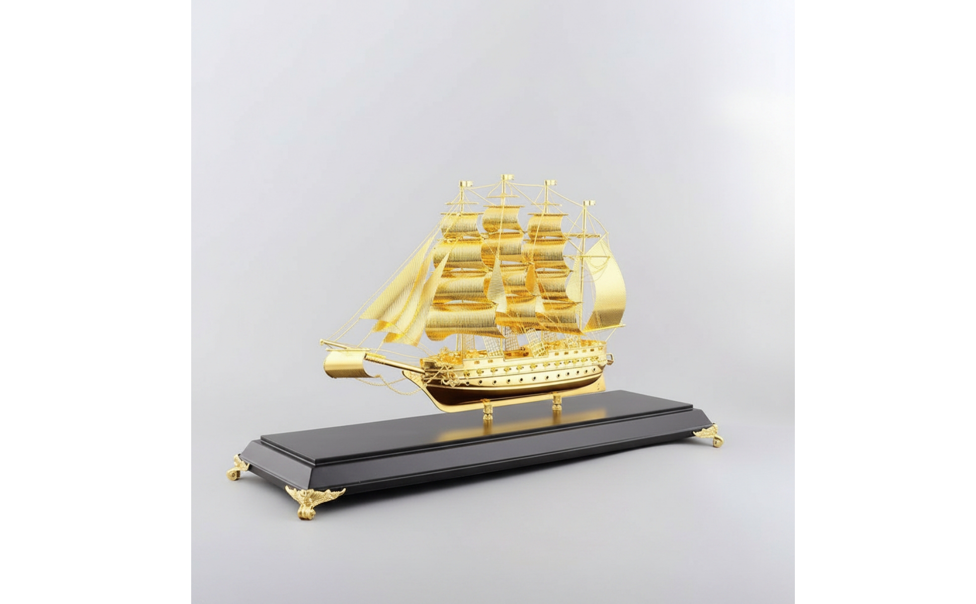 Sailboat Model Nautical Sailboat Decor Gold-Toned for Office, Bookshelf, Sailors