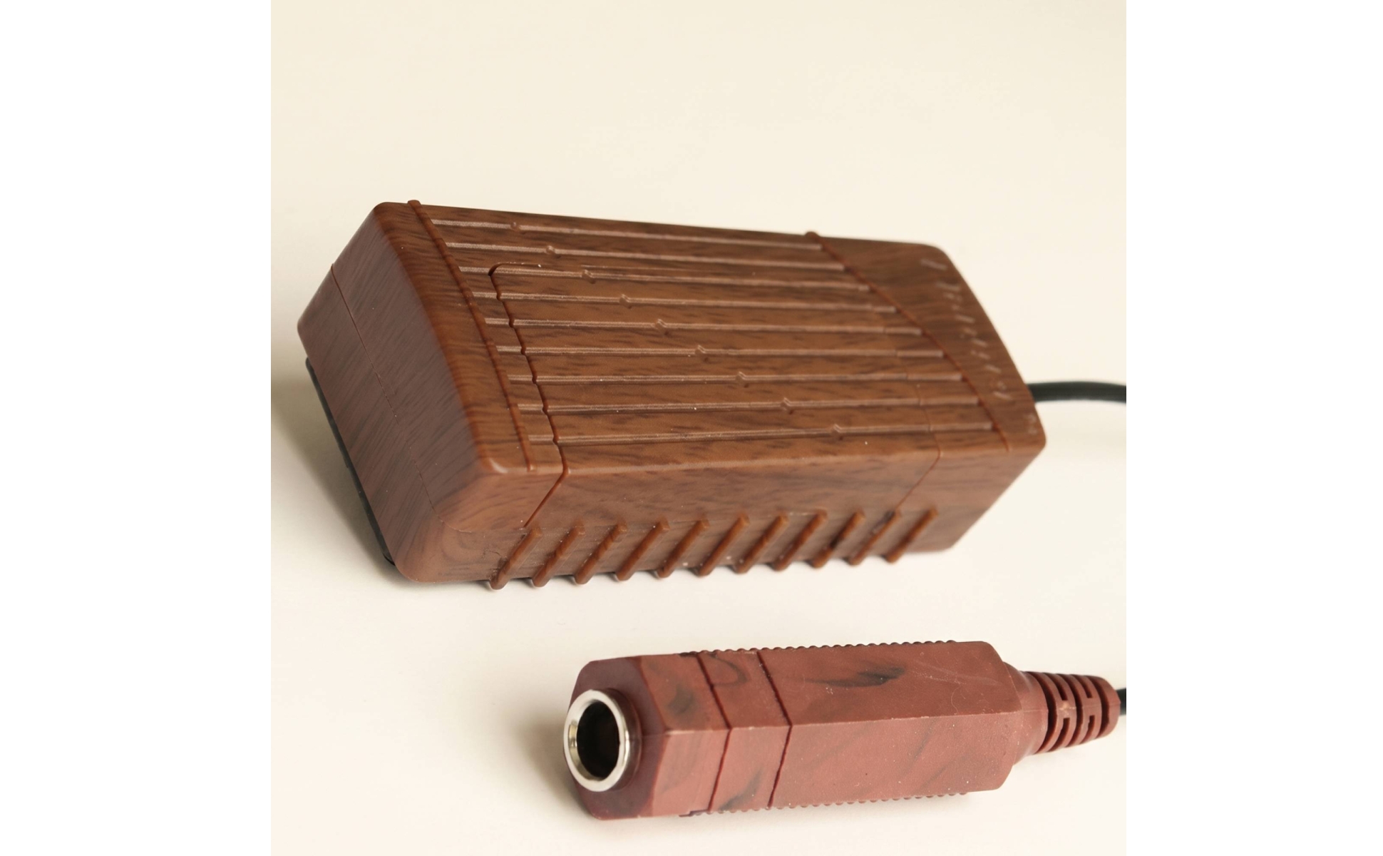 Guzheng Pickup with Peel-and-Stick Design Wood-Grain Pickup with Jack