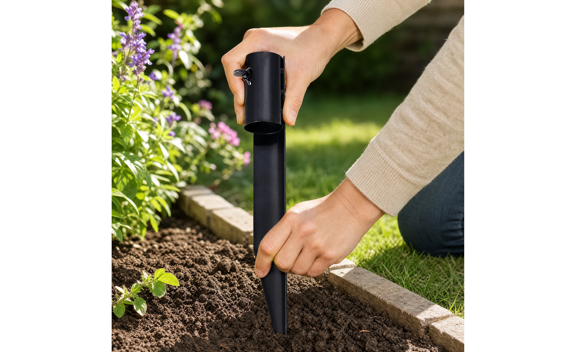 Ground Stake with Adjustable Thumb Screw Powder-Coated for Walkways, Flower Beds