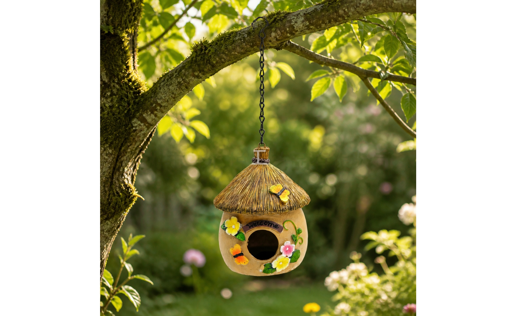 Decorative Birdhouse with Metal Chain Outdoor Hanging Birdhouse Rustic for Patio