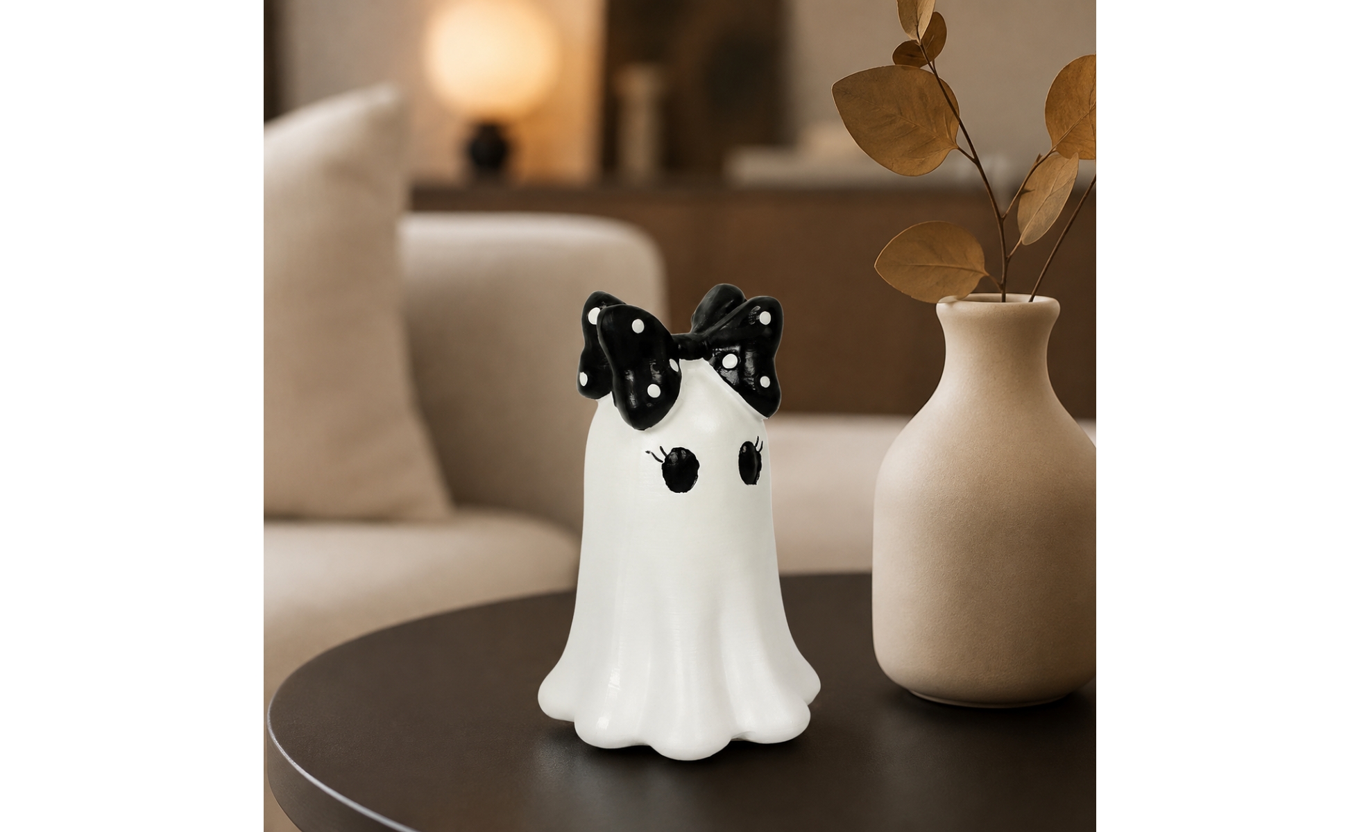 Resin Halloween Ghost Figurine Cute Ghost Figurine with Spotted Bow Spooky