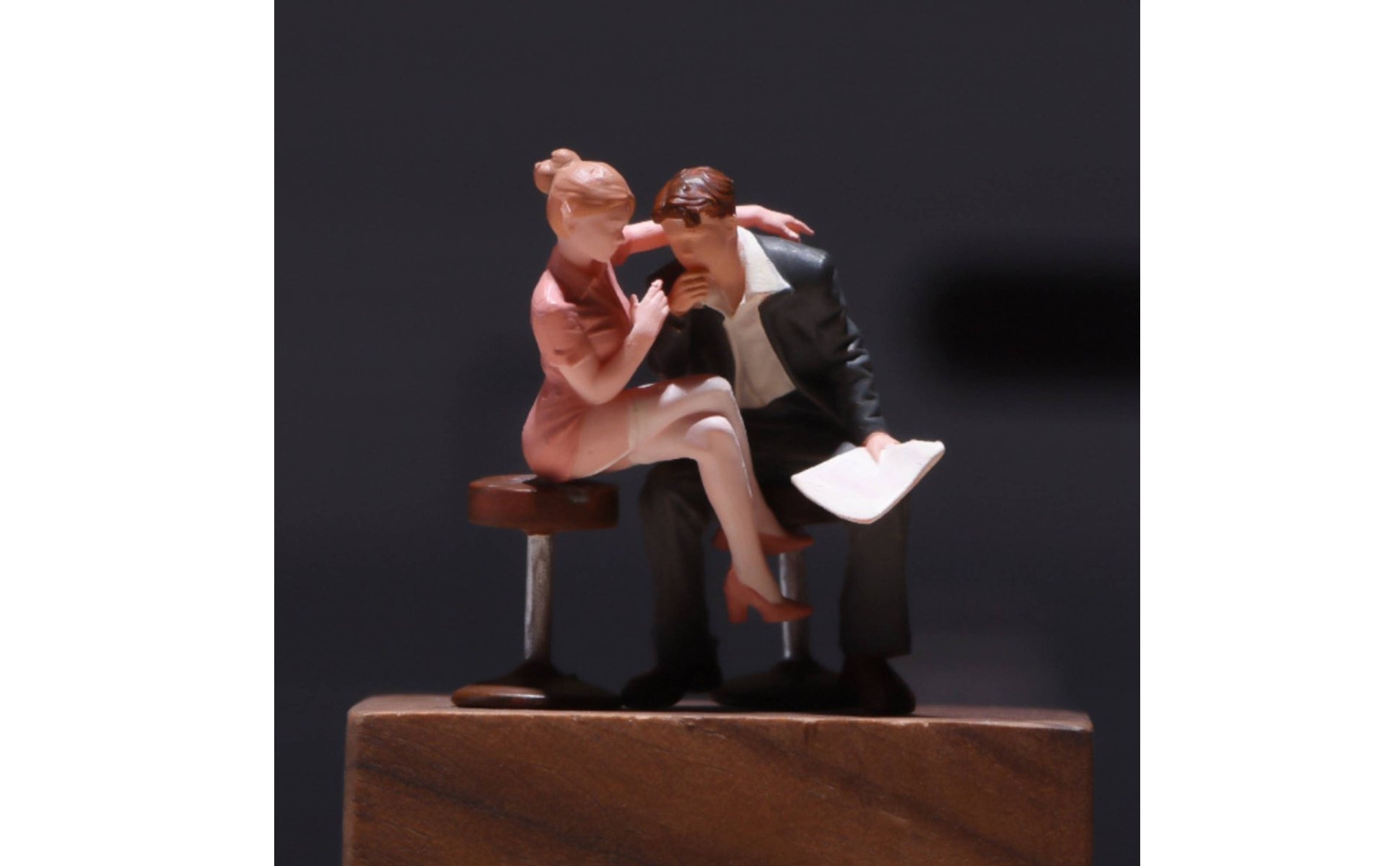 Diorama Figure Set Non-Electric Seated Couple Miniature Figure Set with Stools