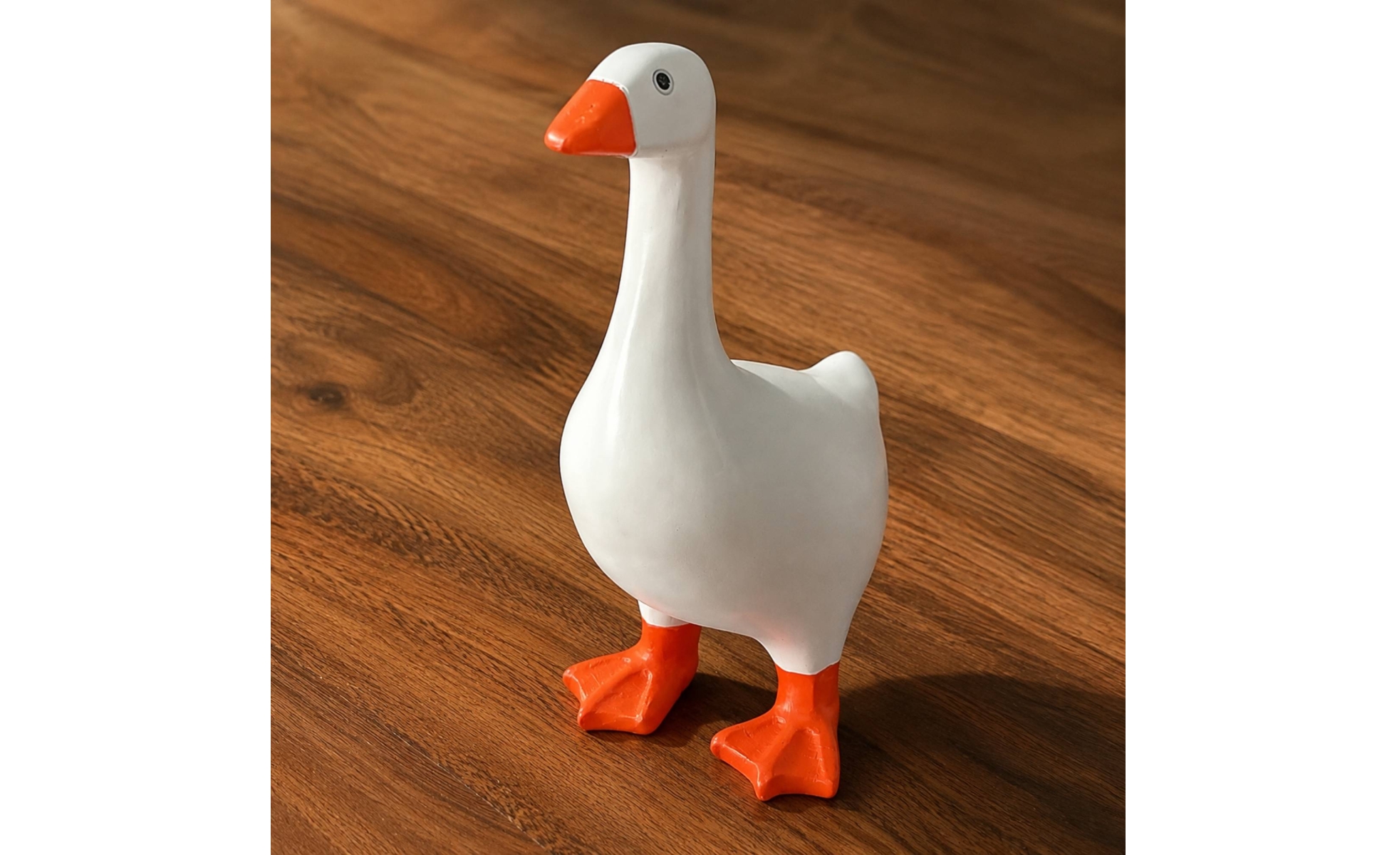 Goose-Shaped Decorative Figurine DIY-Friendly Goose Figurine with Webbed Feet