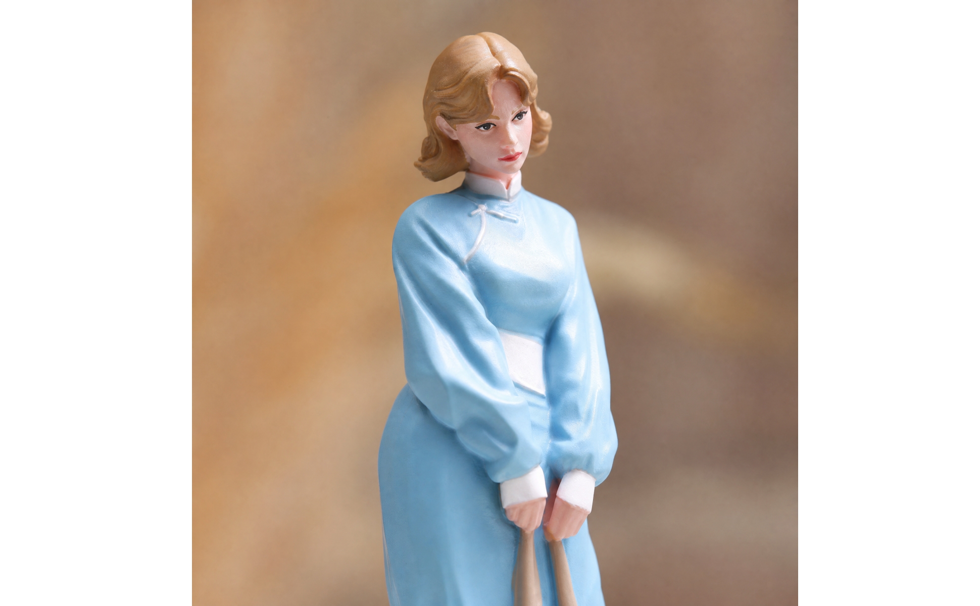 1/18 Scale Resin Figurine Versatile Standing Woman Miniature Figure for Dioramas