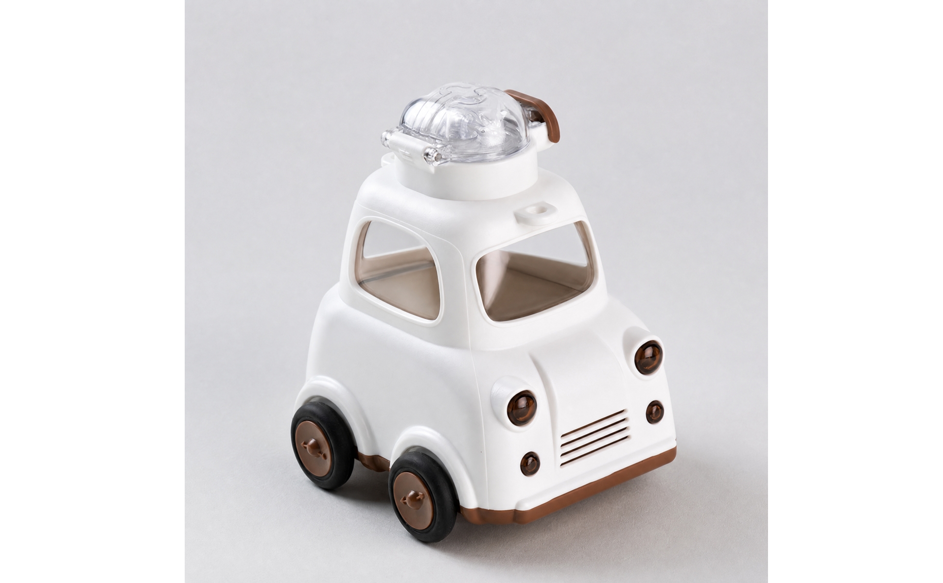 Car-Shaped Drinking Cup Child-Friendly Car Straw Cup with Lid 600 Ml Capacity